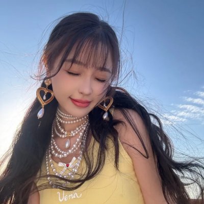 月满云知 海报